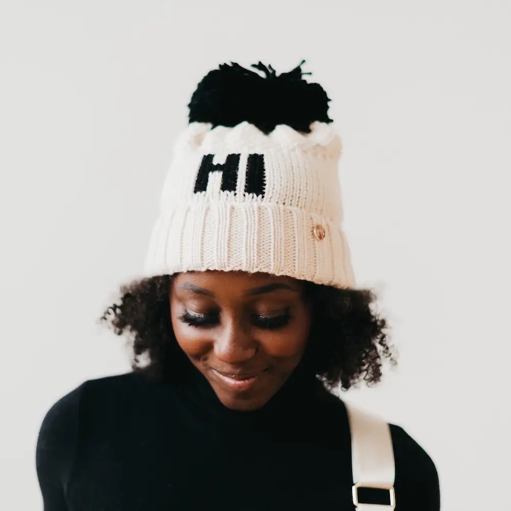 “Hi” beanie